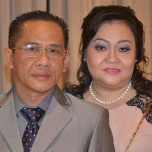 Meet your Posher, Chien huu